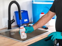 Legionella en piscinas: cómo prevenirla y detectarla a tiempo